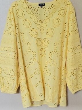 TOLANI Cotton Yellow Eyelet V-Neck Women's Top XL Like New